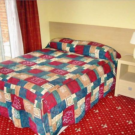 The Langham Hotel Northampton Dış mekan fotoğraf